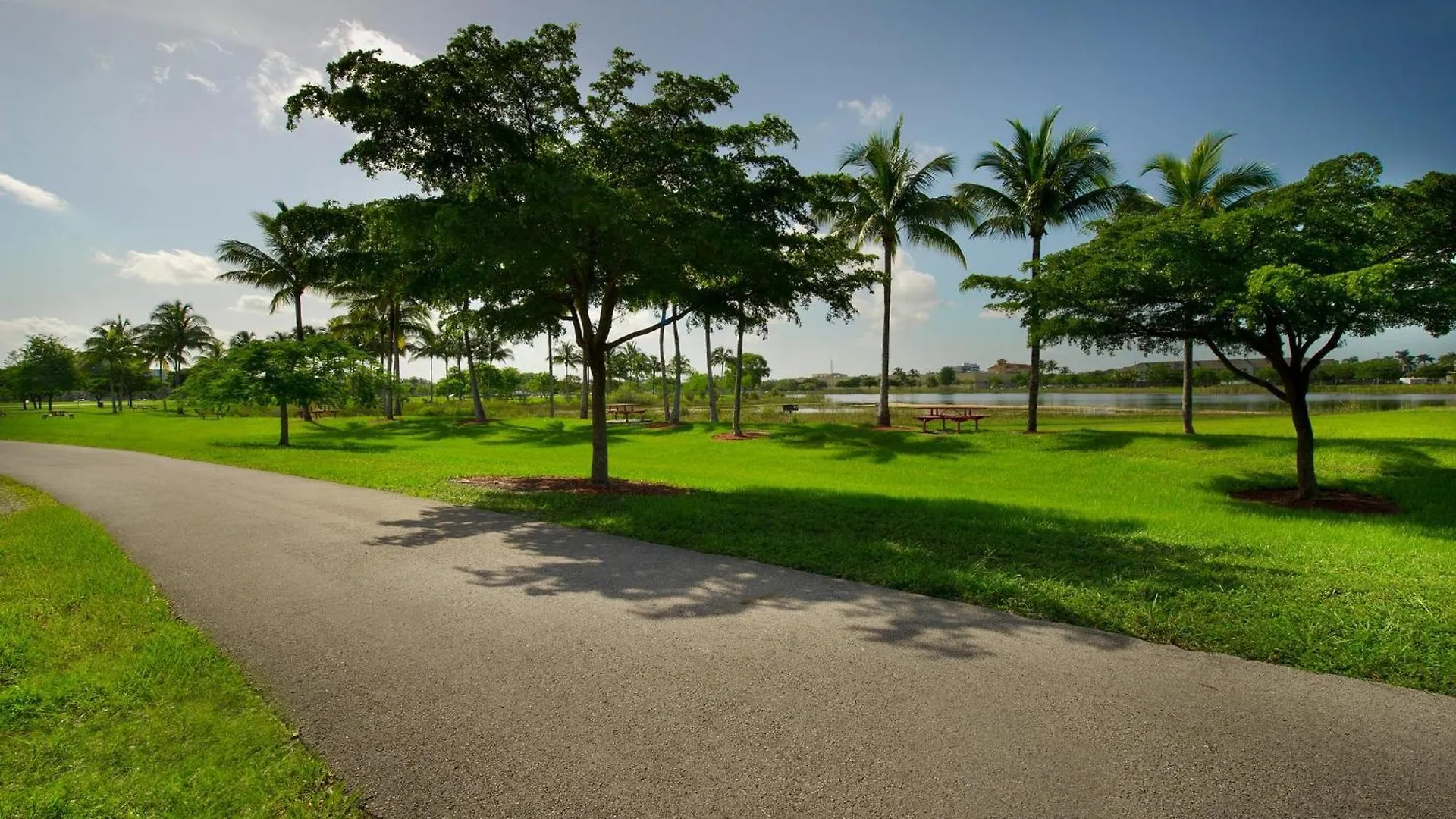 Hotel Miami-doral Area By Ihg Doral