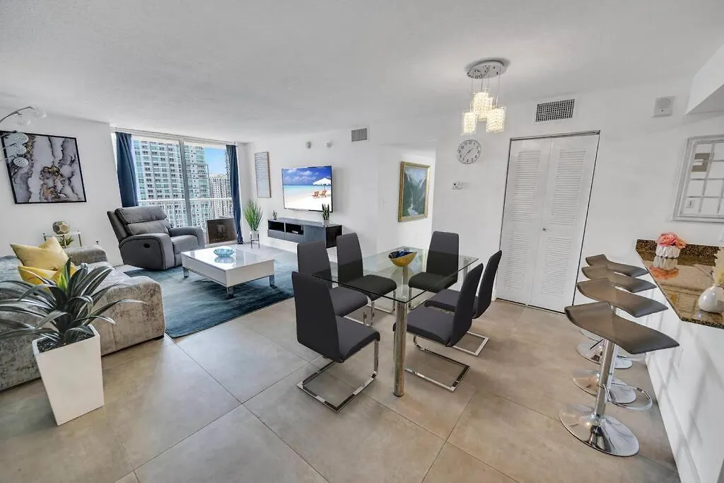 Appartamento 37th Floor Amazing Spacious Unit With Parking Miami