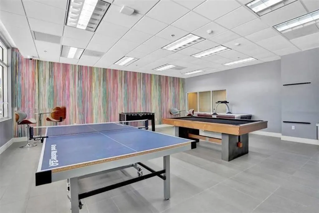 Appartamento 37th Floor Amazing Spacious Unit With Parking