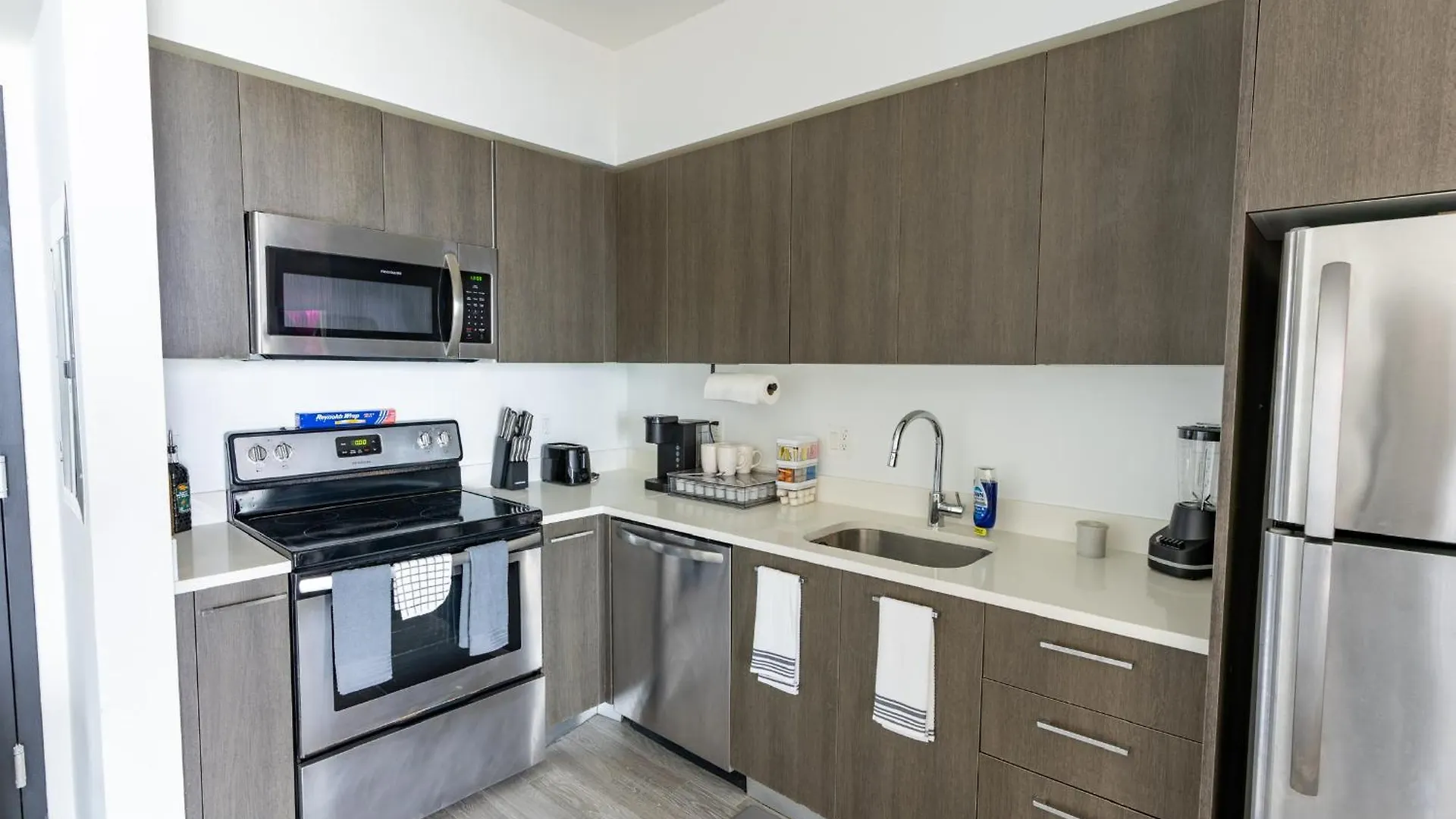Vibrant Downtown Gem - 2br, Near Port Of & Entertainment * 迈阿密