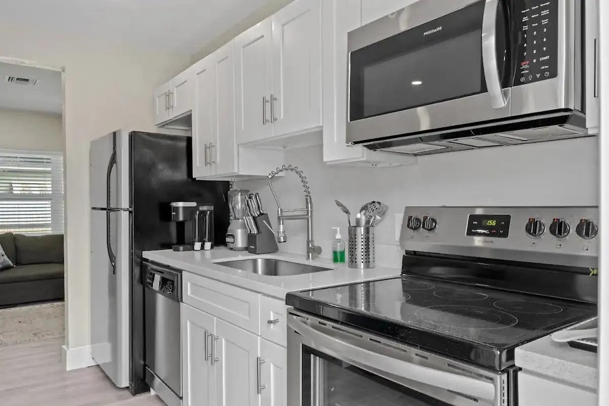 Renovu Premium House In Apartment
