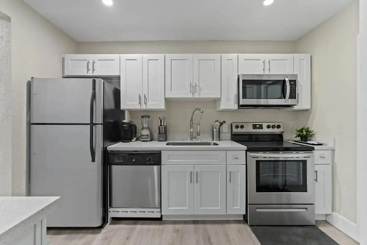 Renovu Premium House In Apartment *
