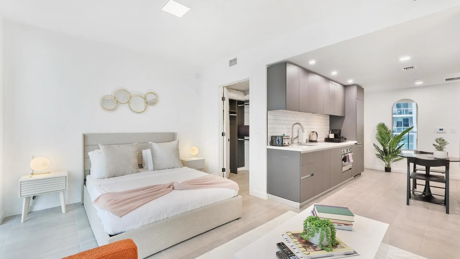 227 Condominium By Ionica Apartment Miami