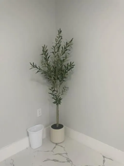 Luxe 3 Bed & 3 Bath Minutes From Design District * Miami