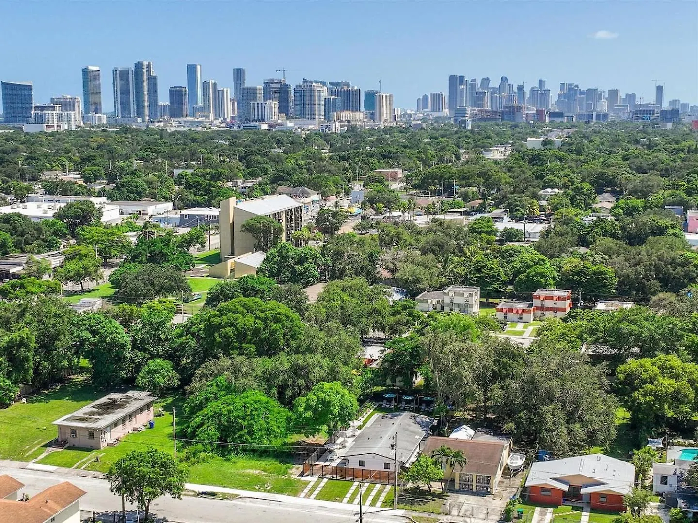 Daire Getaway Luxe Pool Garden & Courtyard Miami