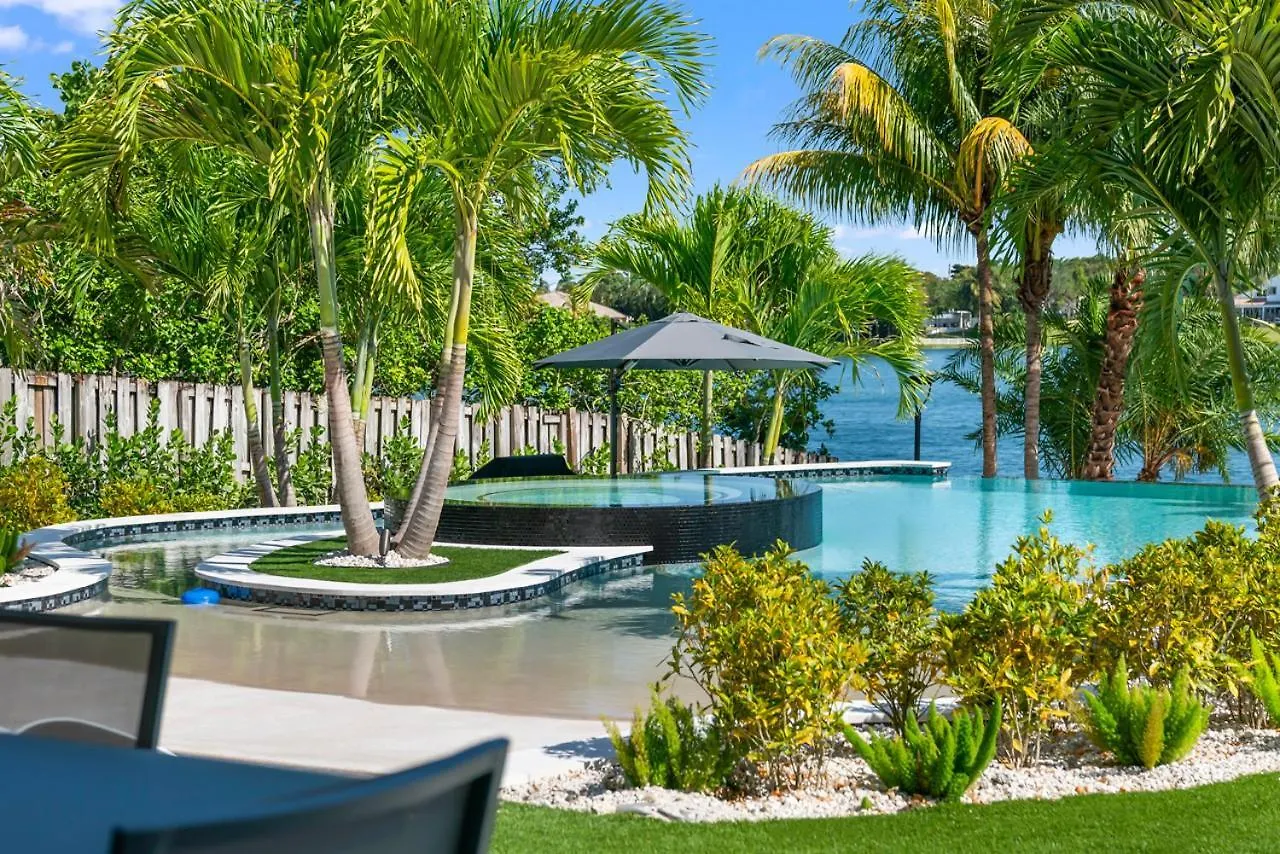 Wonderlake Infinity Pool L66