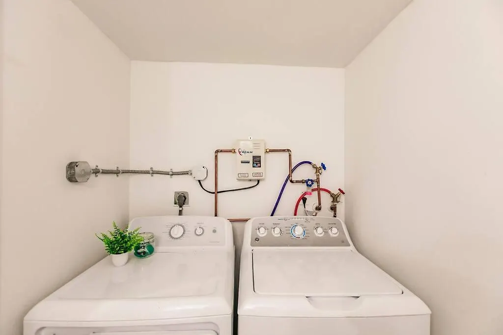 Apartmán Oasis 7 Mins To Dolphin Mall Mia Ps4 Games Miami