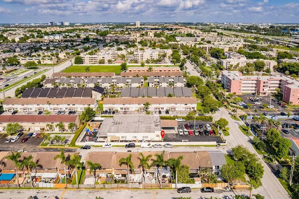 Oasis 7 Mins To Dolphin Mall Mia Ps4 Games Apartmán *