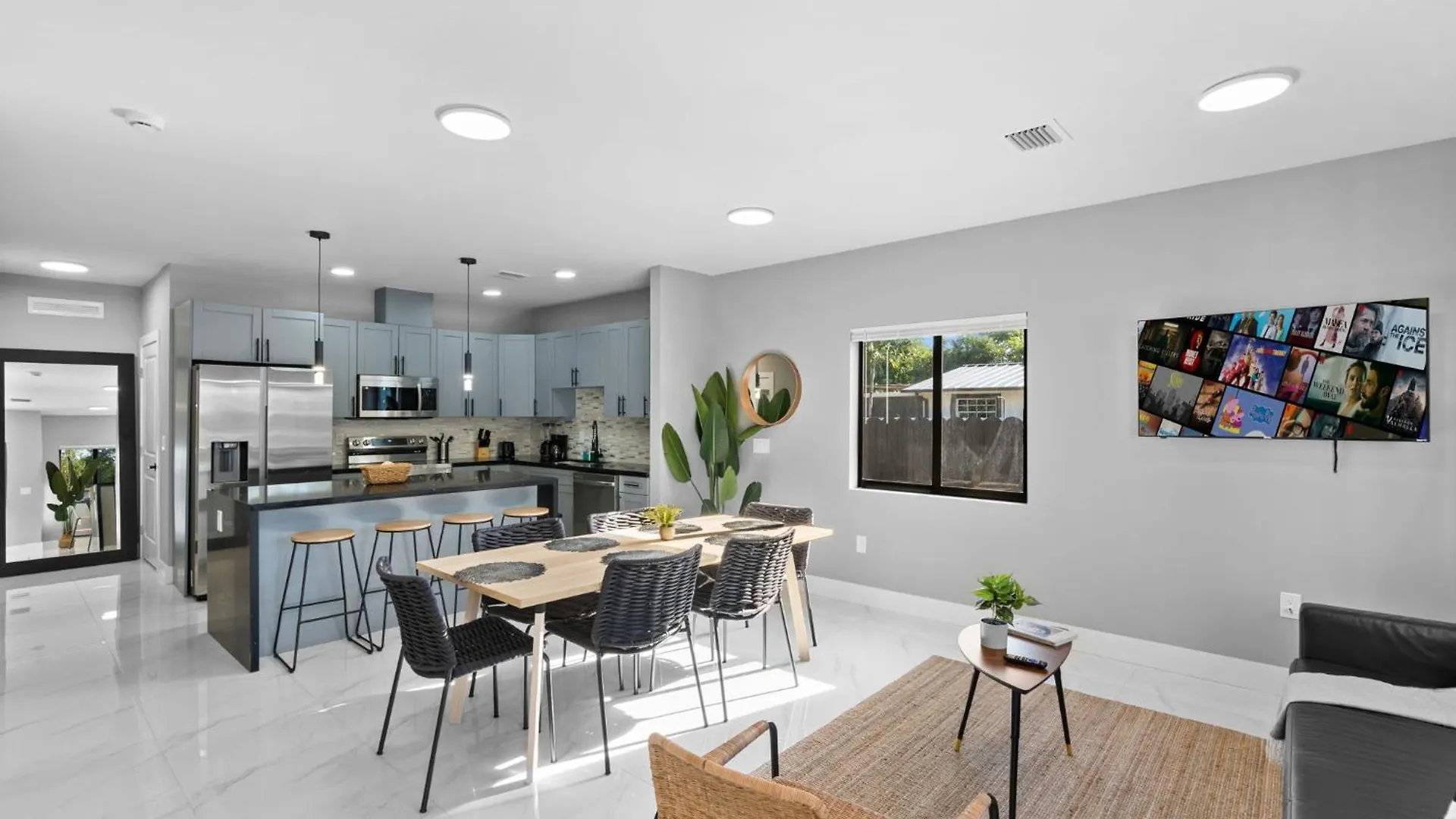 Modern 4-br House With Free Parking Apartment Miami