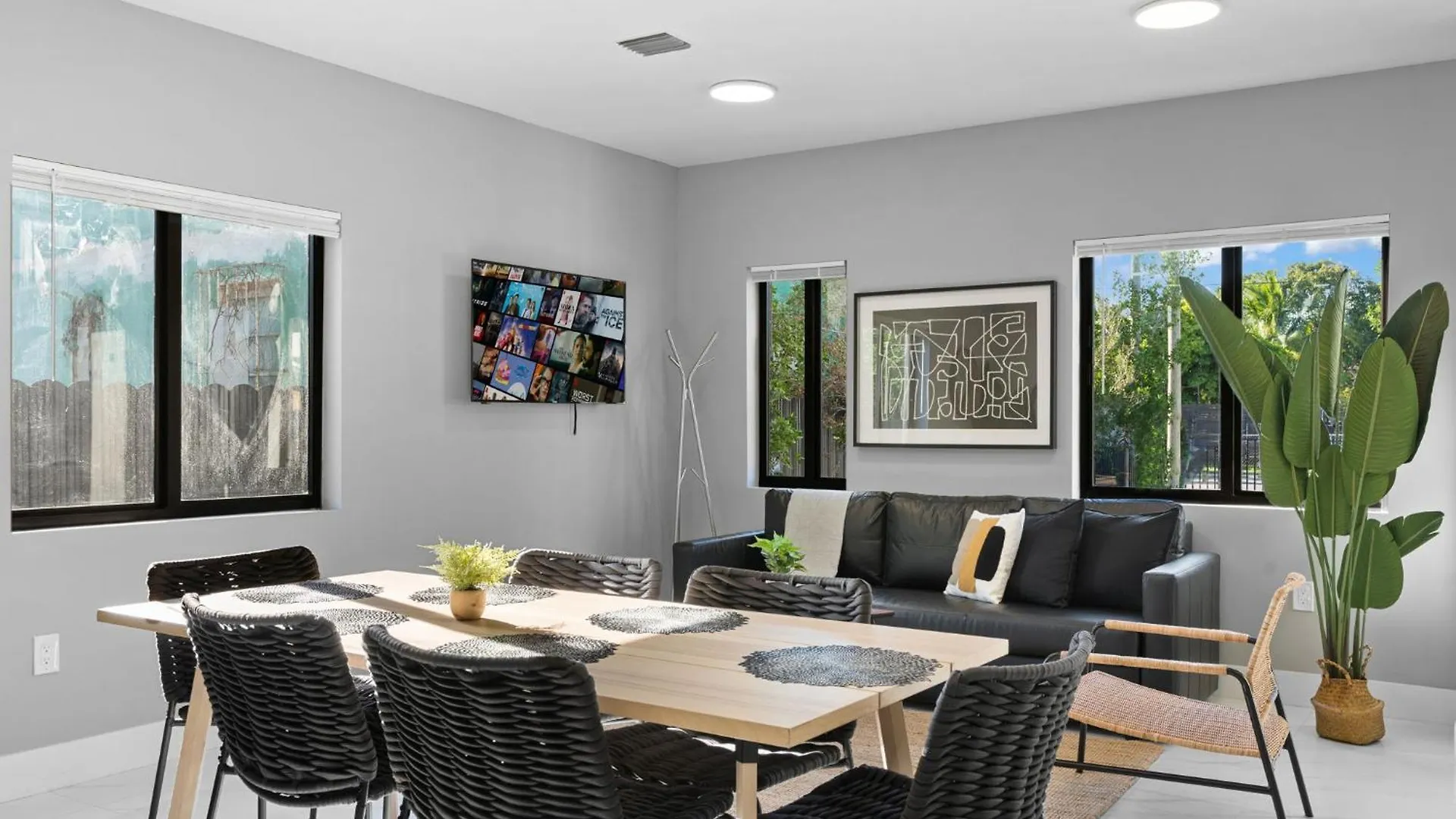 Modern 4-br House With Free Parking Apartment Miami
