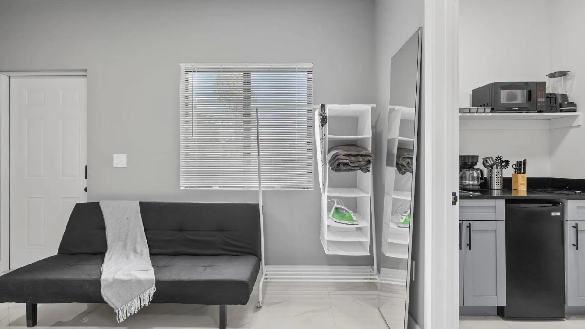 Apartment Beautifully Designed Studio In *