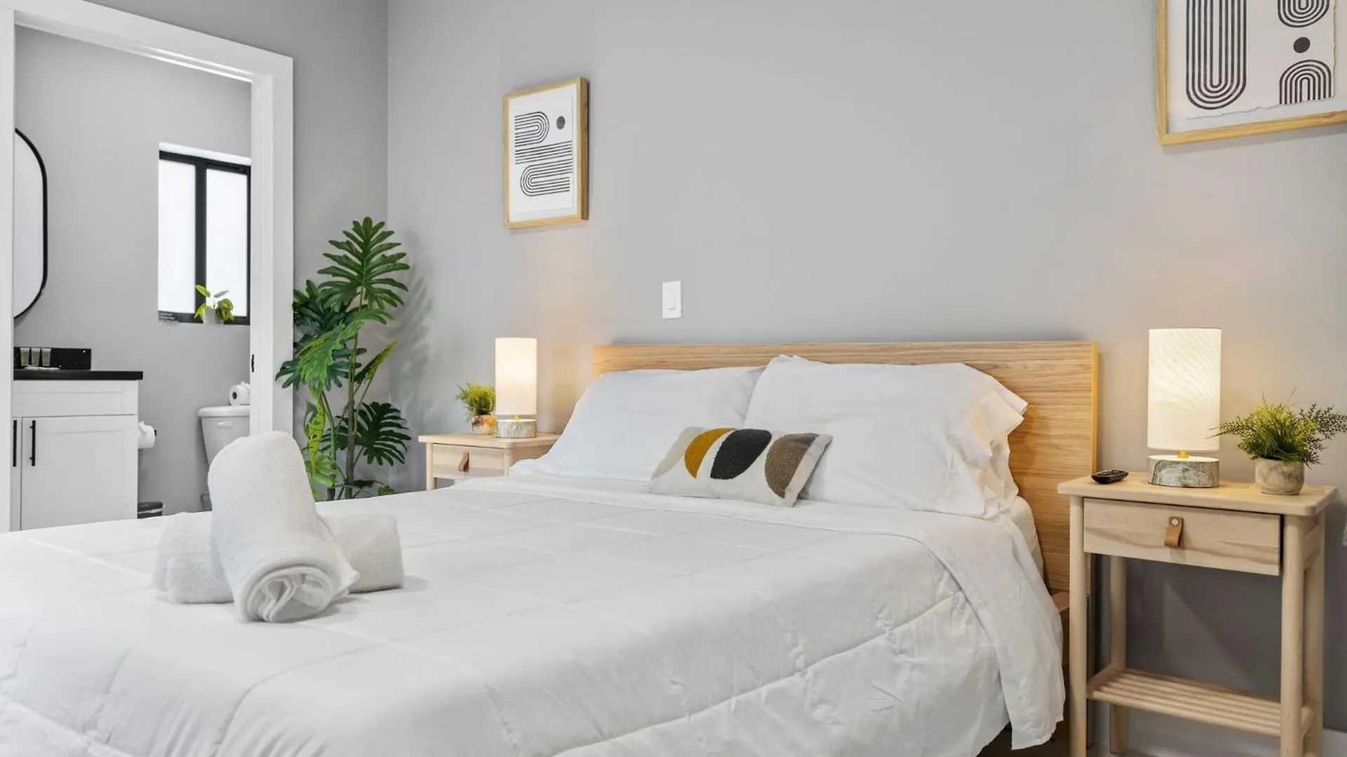 Beautifully Designed Studio In