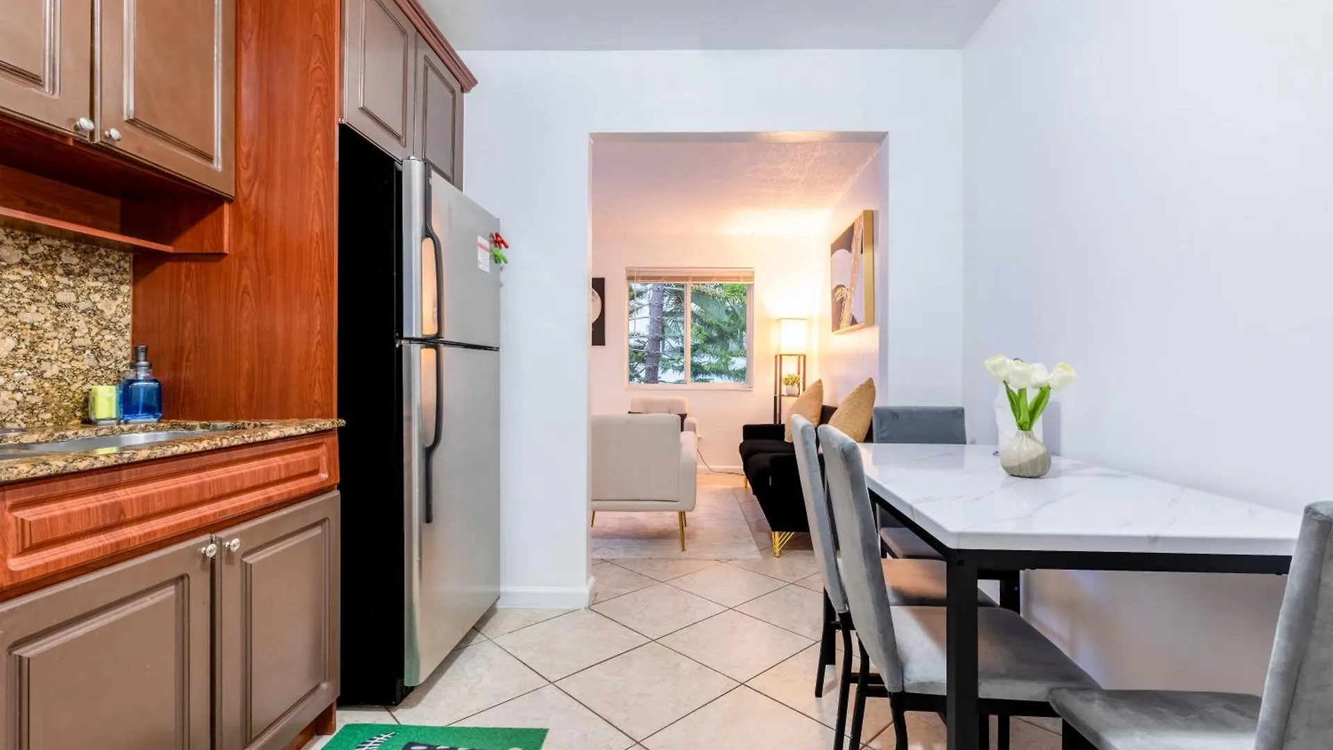 Perfect Retreat Skyline & Garden * Miami