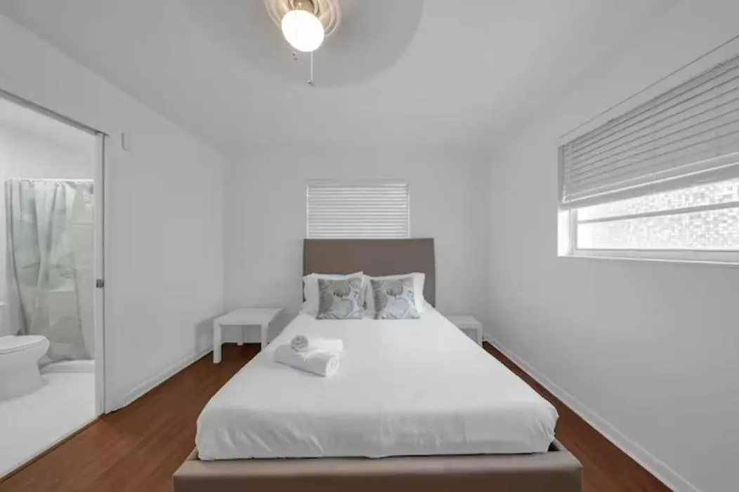 Spacious 2-2 In Heart Of Calle 8 - Family Nyaraló