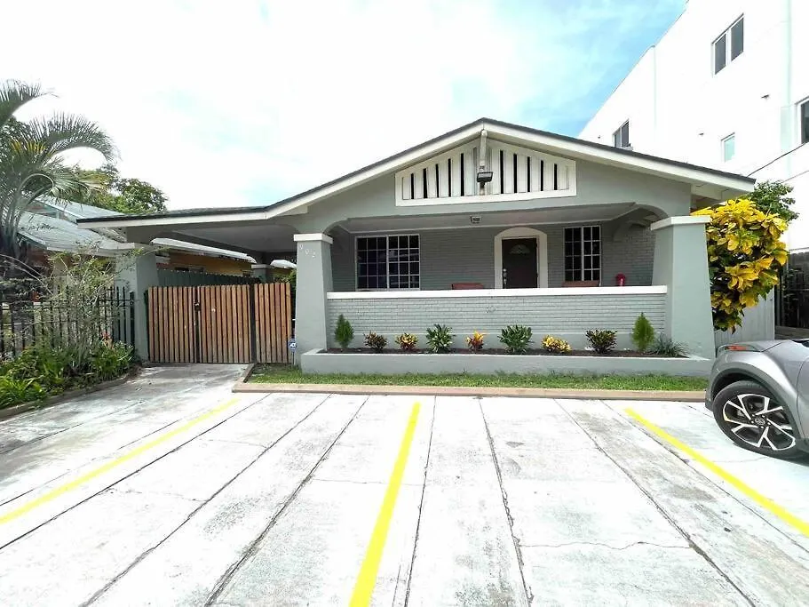 Apartment Independent In Little Havana