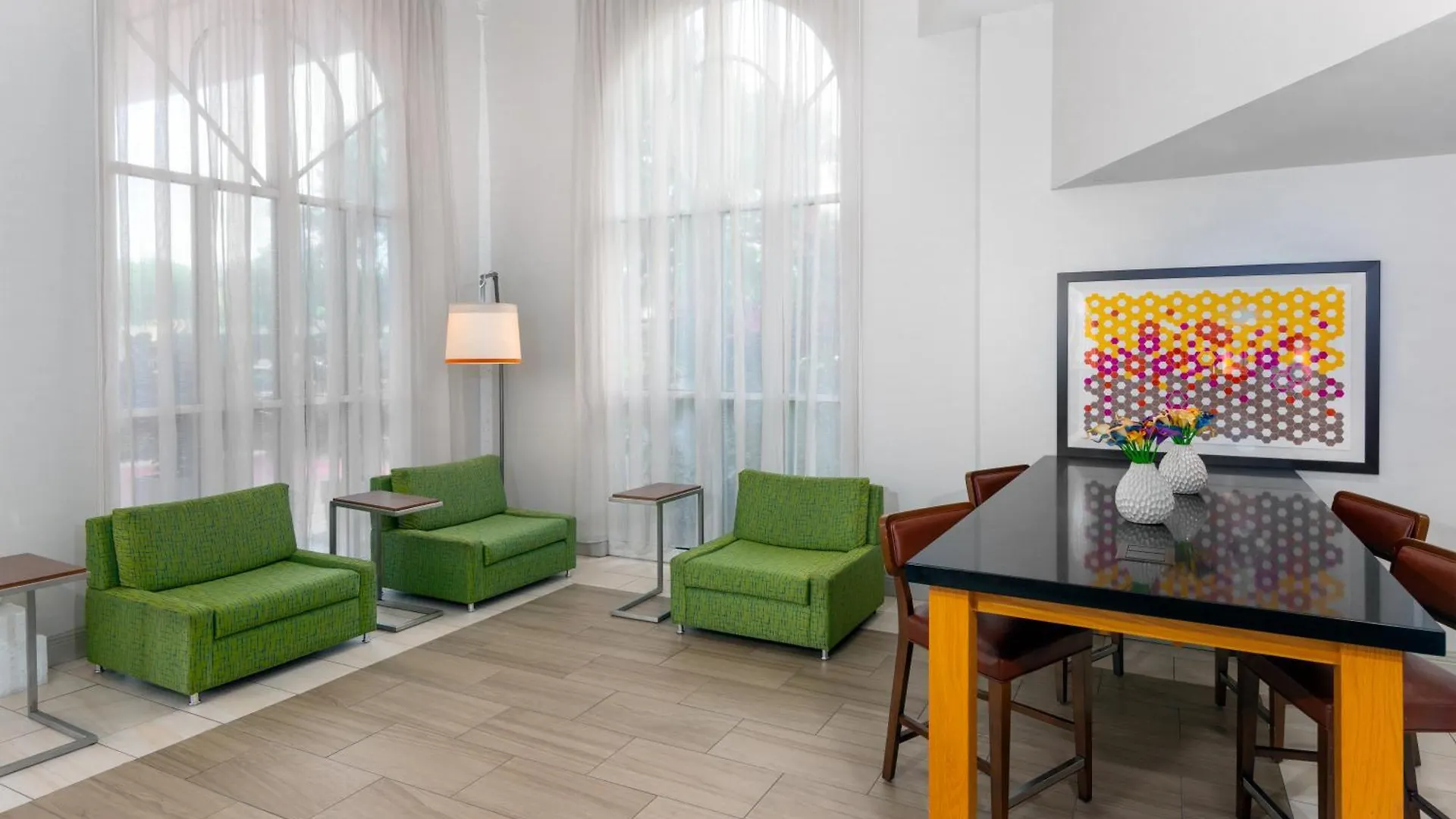 Express Miami Airport Area By Ihg Doral
