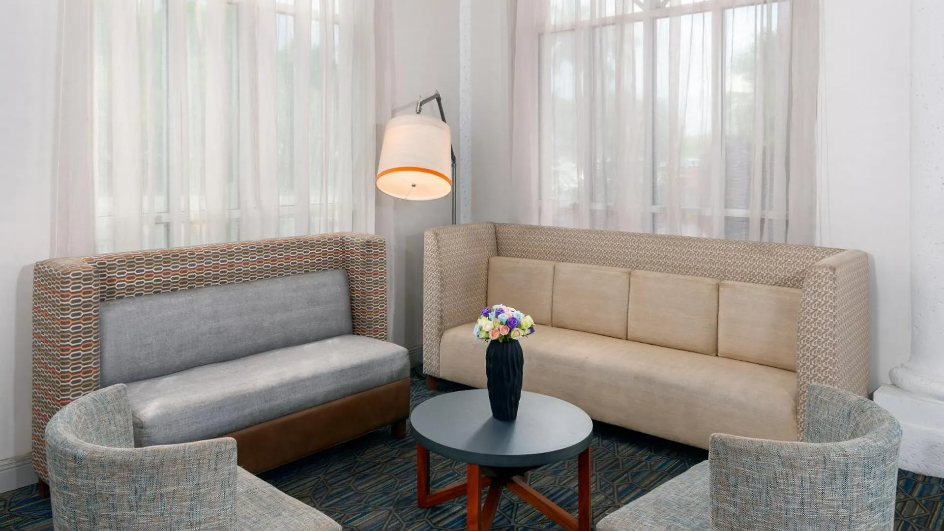 Express Miami Airport Area By Ihg Doral