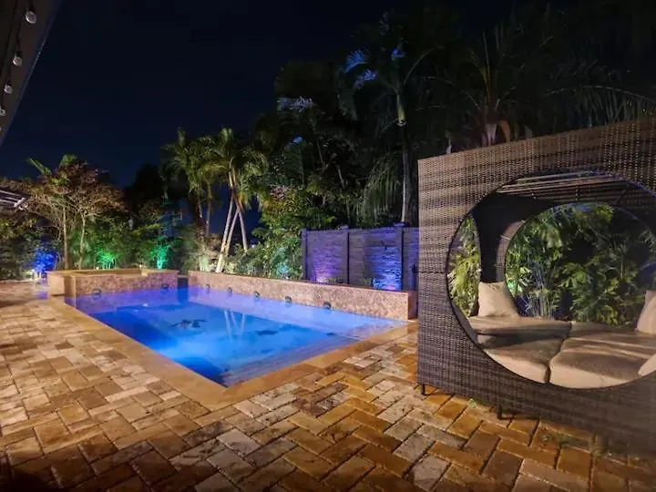 Avatar Luxe 5br W Cinema, Pool, Game & Bbq * 迈阿密