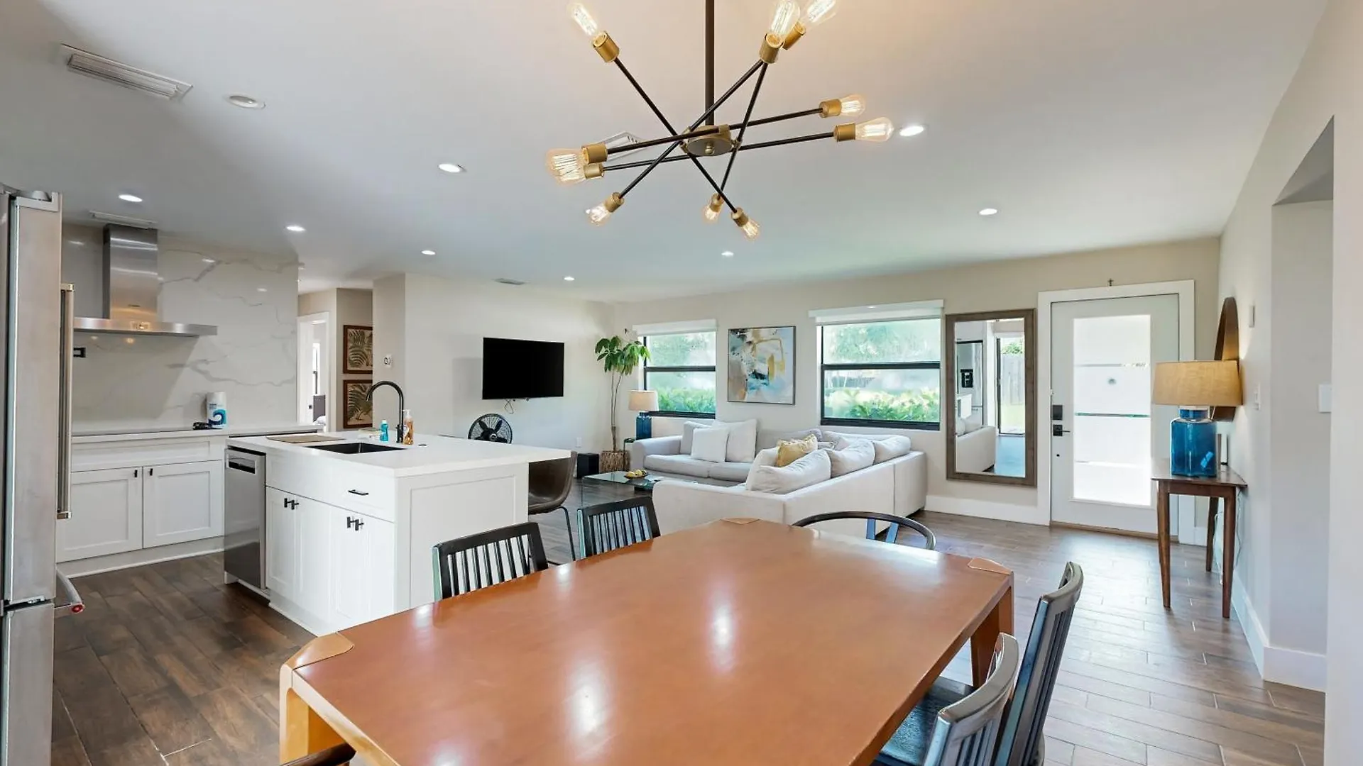 Mid-century Modern Oasis * 迈阿密
