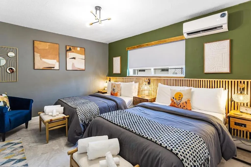 The Brickell Hideout - Charming/cozy/central