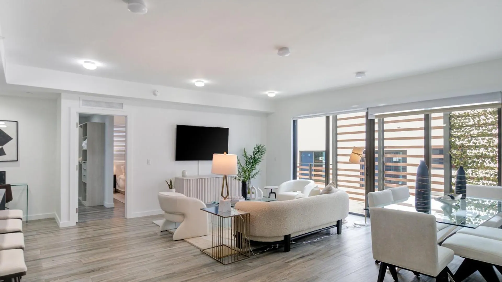 Lejlighed Modern 3br Ph With Rooftop Plunge Pool In *