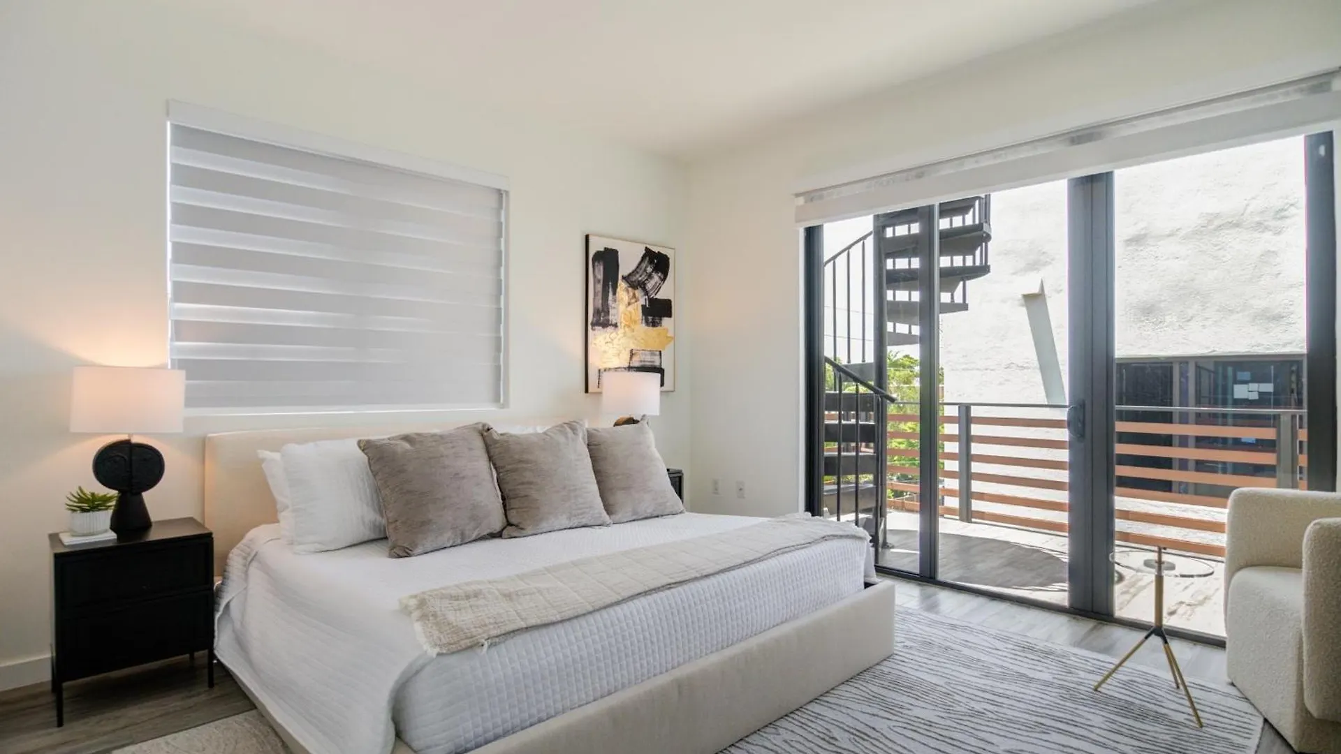 Modern 3br Ph With Rooftop Plunge Pool In Lejlighed