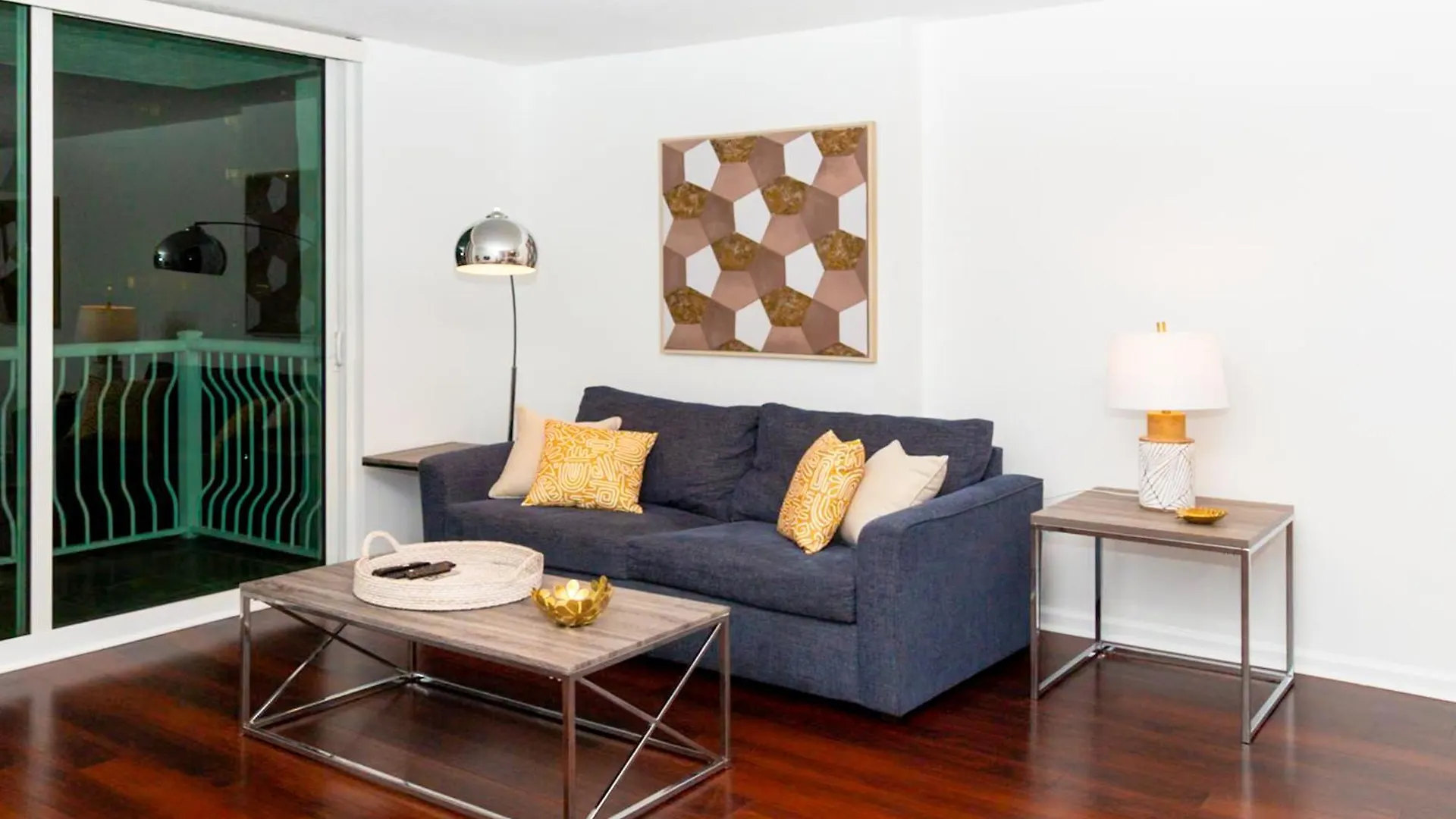Star Yellow Brickell