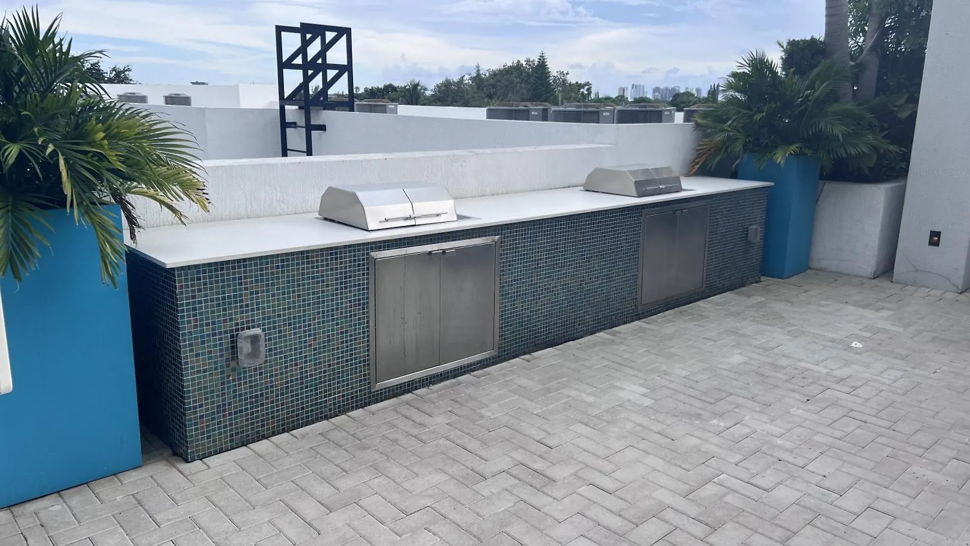 Master Bed In Calle Ocho *