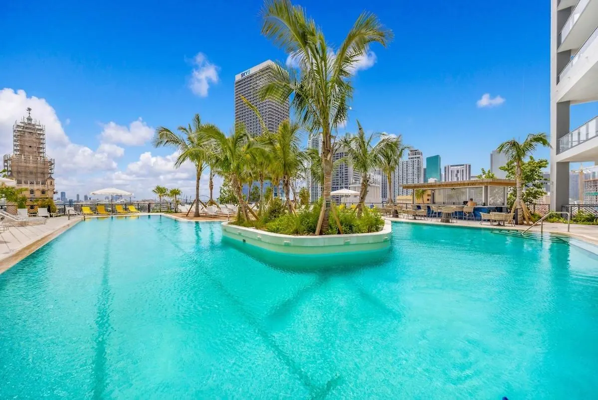 Daire Stylish 1br At Gale Near Kaseya Center Miami