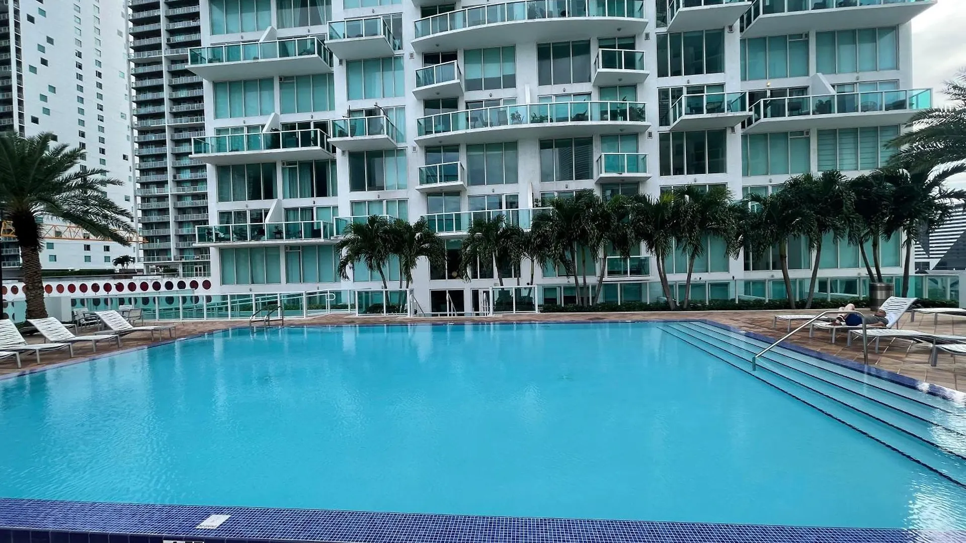 Luxury Mona Lisa Loft, Center Of Brickell 公寓 *