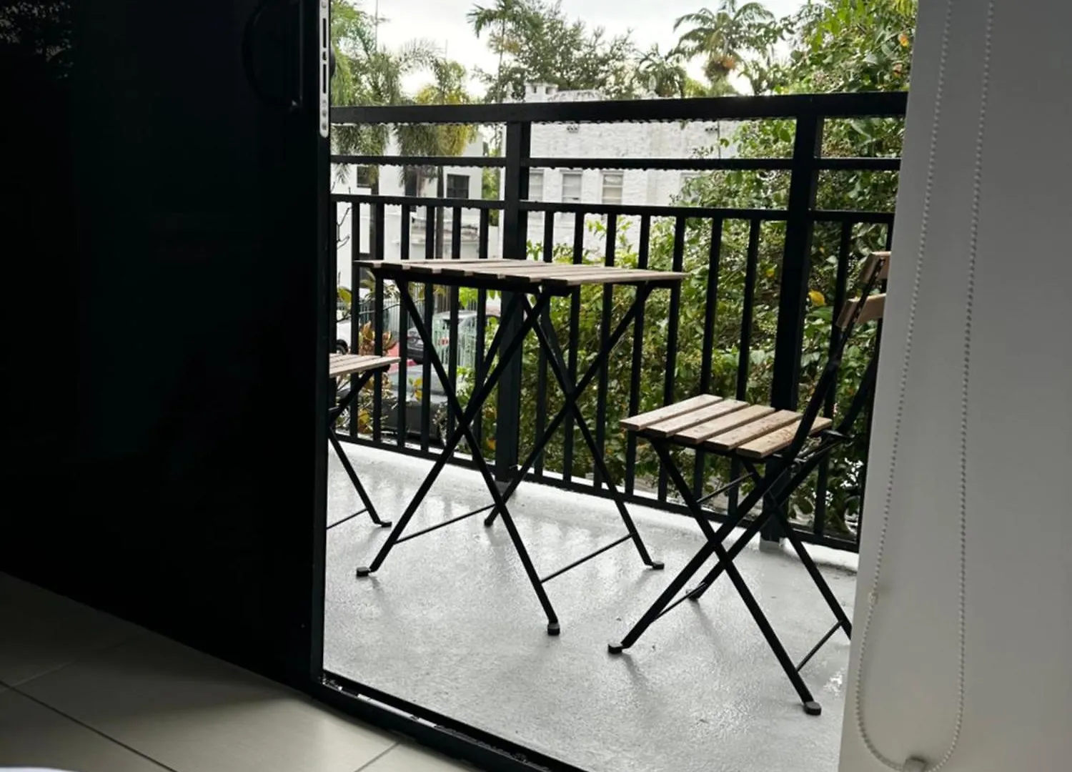 Homestay Master Bed In Calle Ocho