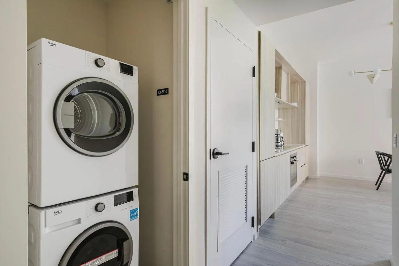 Appartement Blueground Edgewater Pool Fitness Center Ac Mia-112 *