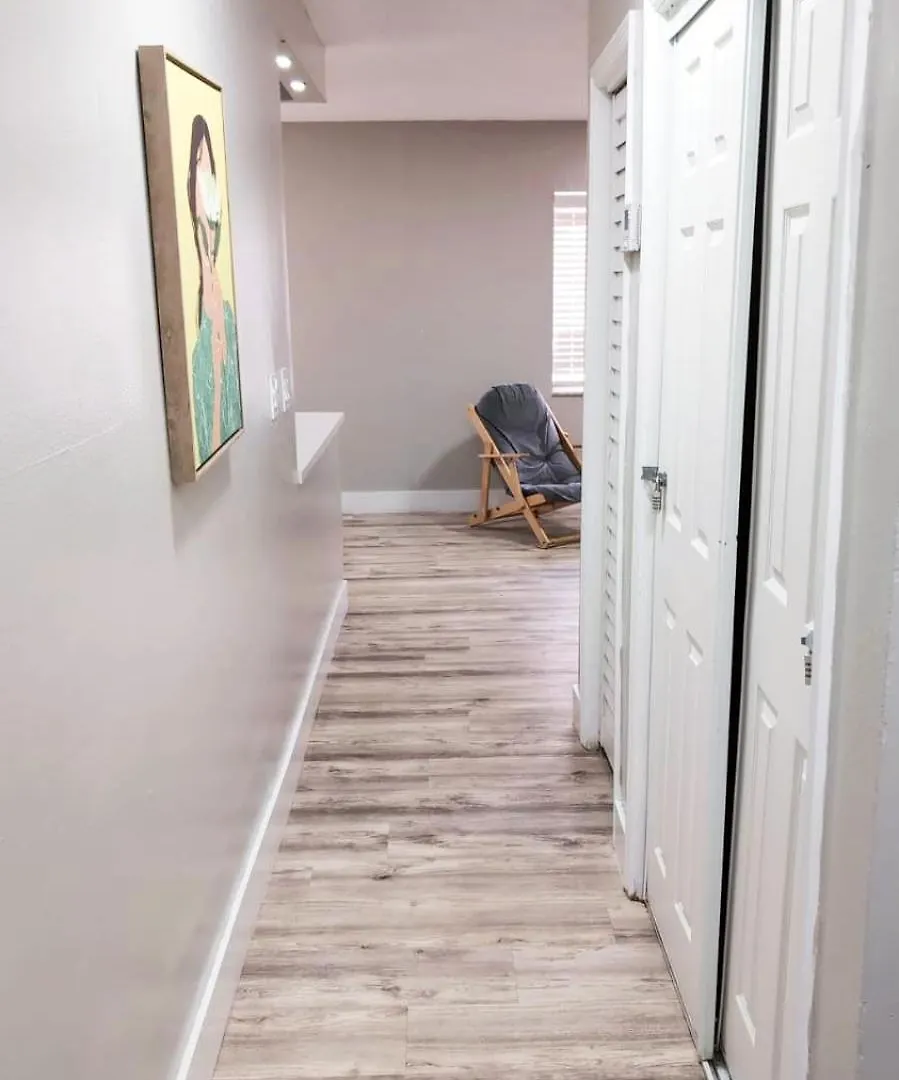 *beautiful Family House 3 Bd/2 Bathrooms+backyard* Semesterbostad