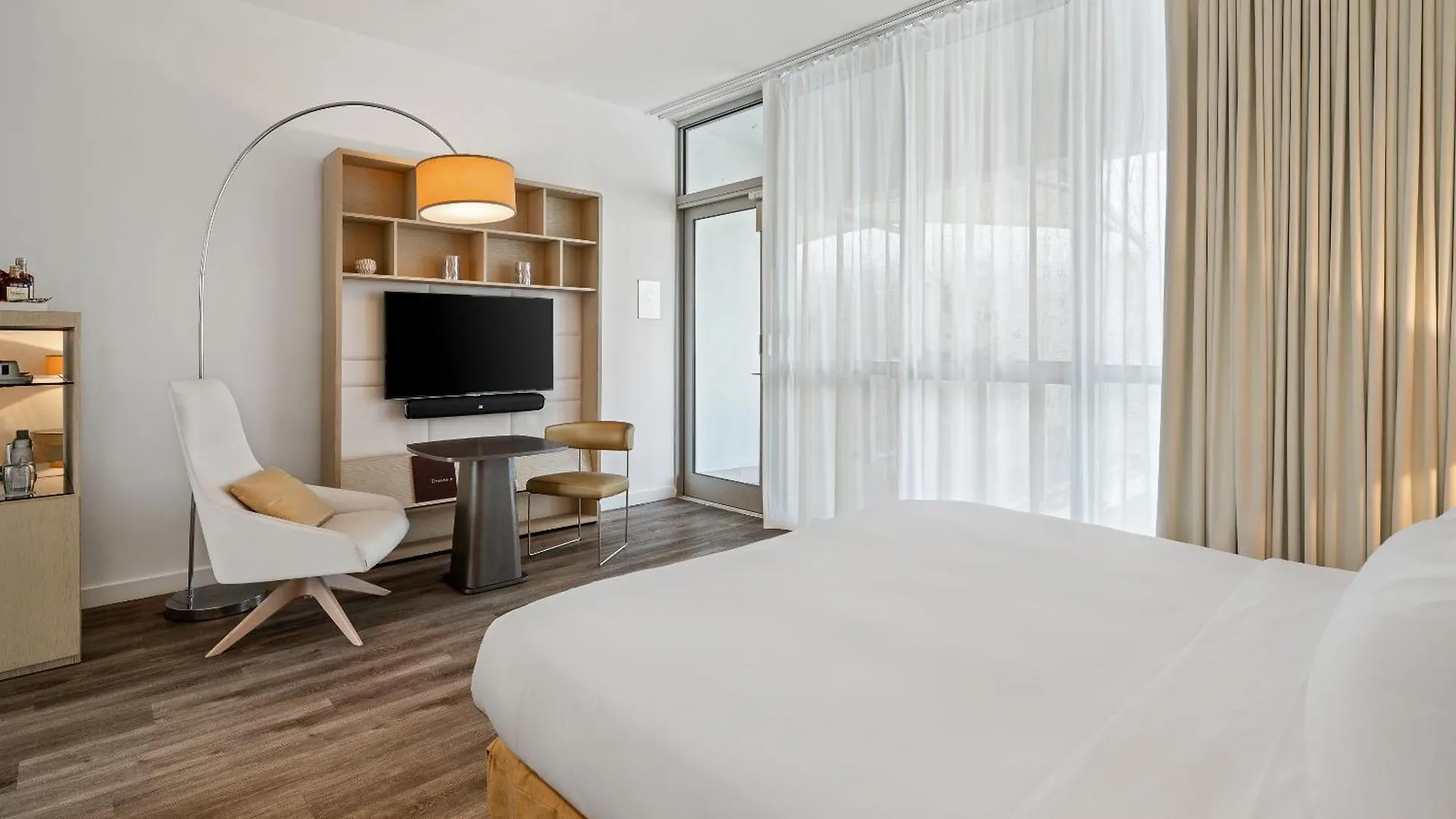 The Grayson Downtown Hotel
