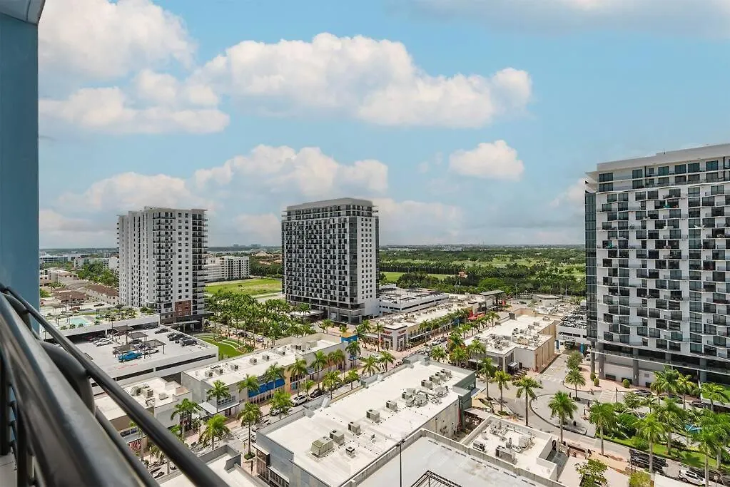 Wonderful 1 Bedroom In Downtown Doral Apartmán
