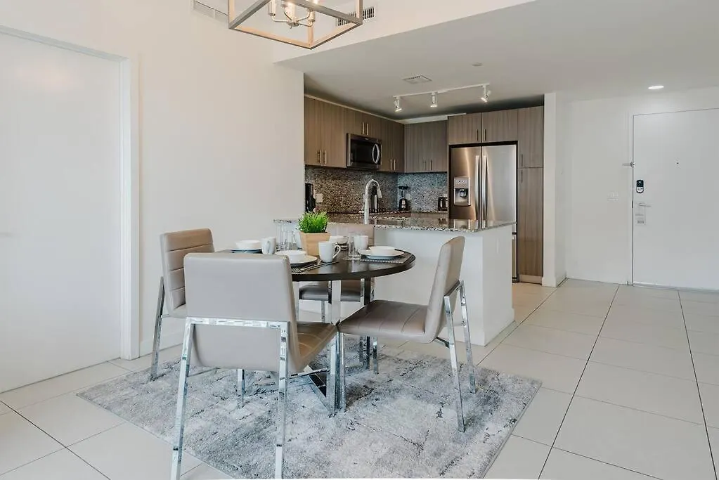 Wonderful 1 Bedroom In Downtown Doral