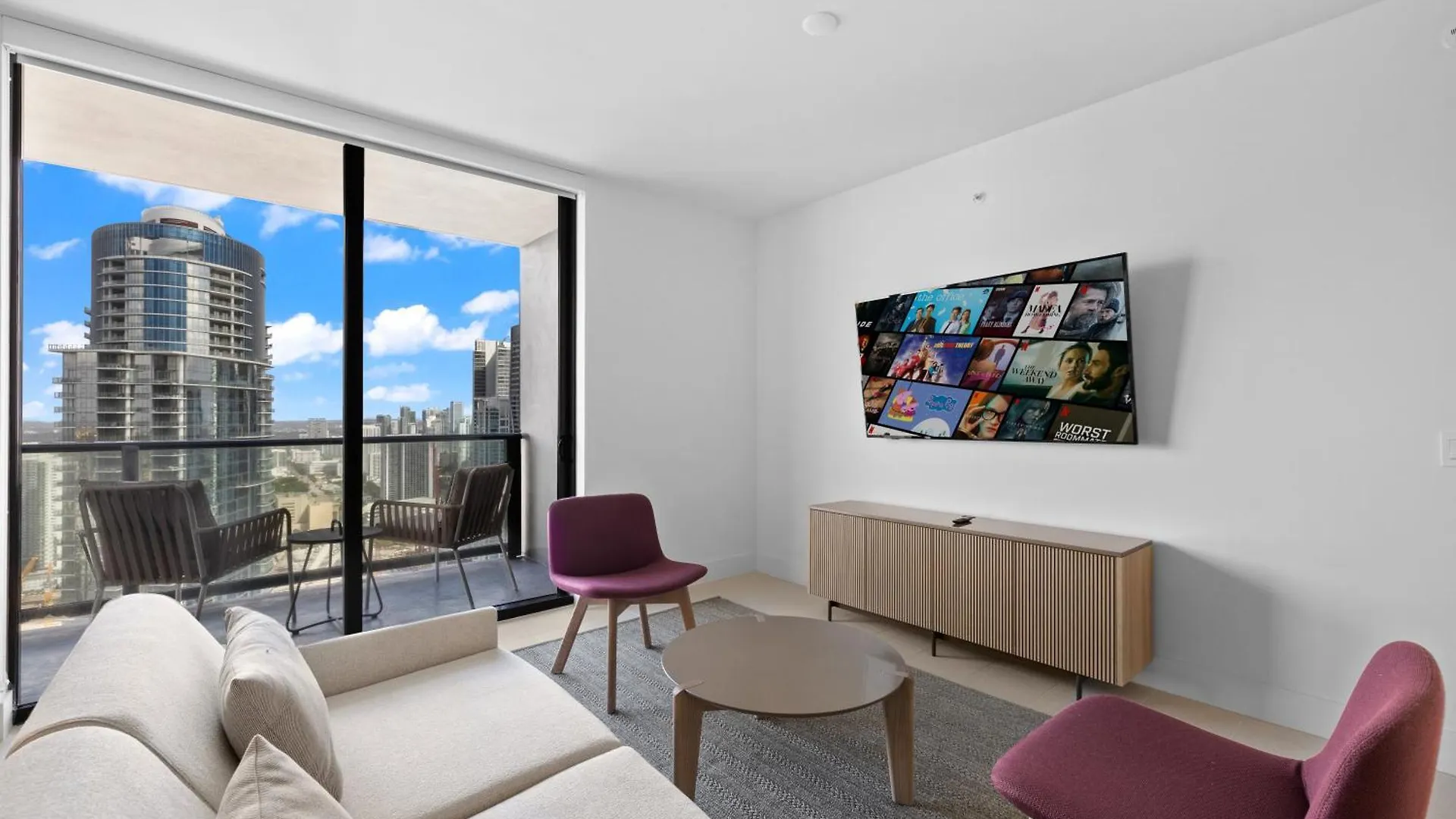 公寓 Luxury 45th-floor With Stunning Views 迈阿密