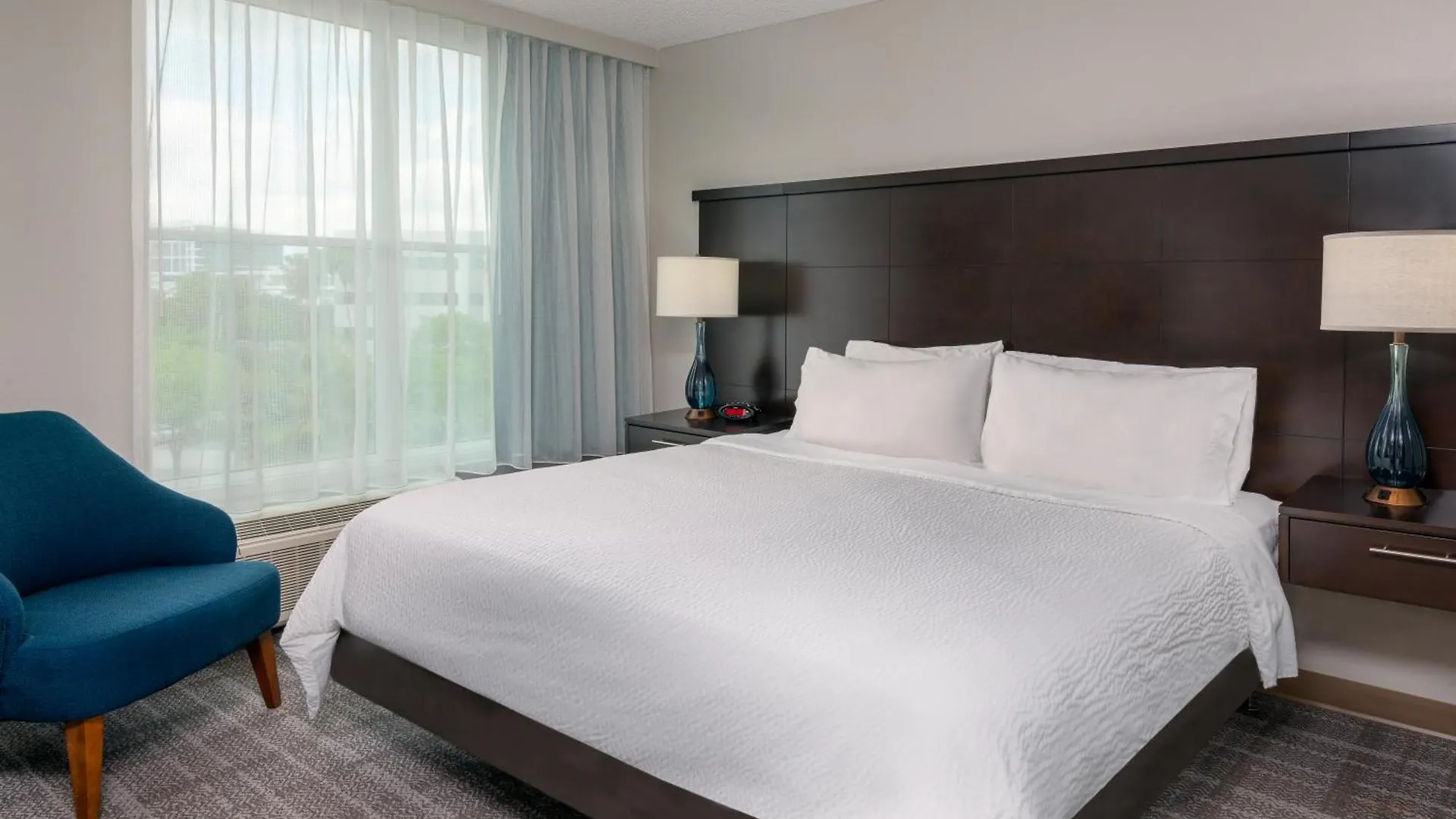 Staybridge Miami Area By Ihg 3* Doral
