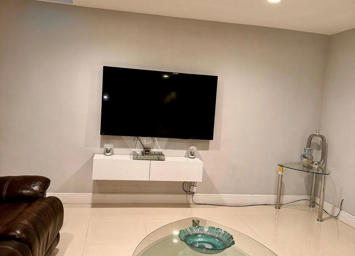 Modern Oversized 3 Bedroom In Location 迈阿密