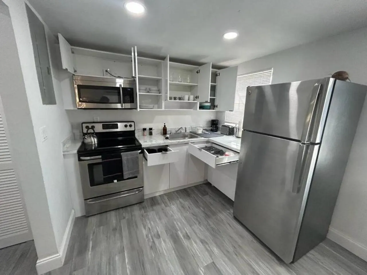 Apartament Fully Equipped With Parking Near Cocowalk