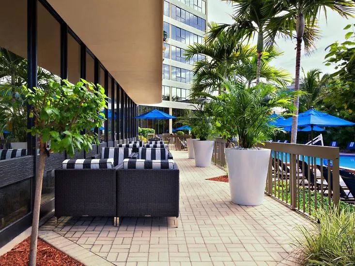 Hotel Miami West - Airport Area By Ihg 3*