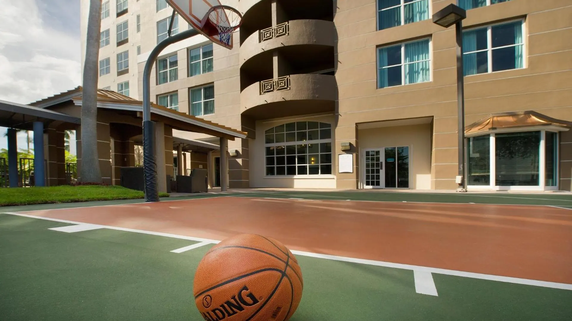 Staybridge Miami Area By Ihg 3* Doral