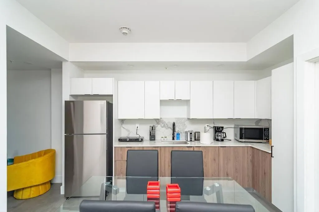 King Bed 2 Bedrooms Oasis Minutes To Brickell 6 Guests * マイアミ