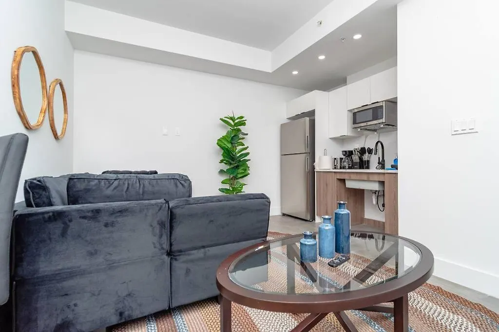 King Bed Brand New Oasis Minutes To Brickell Appartamento *