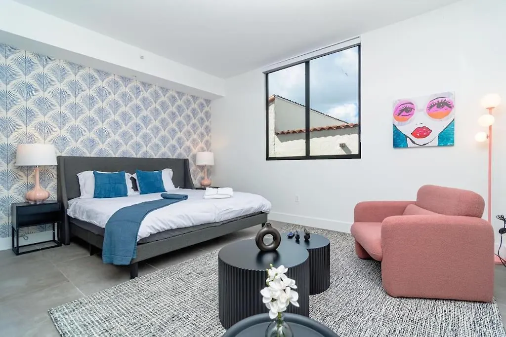 Beautiful 1br In Little Havana Close With King Bed Near Brickell & Marlins Park 아파트 마이애미