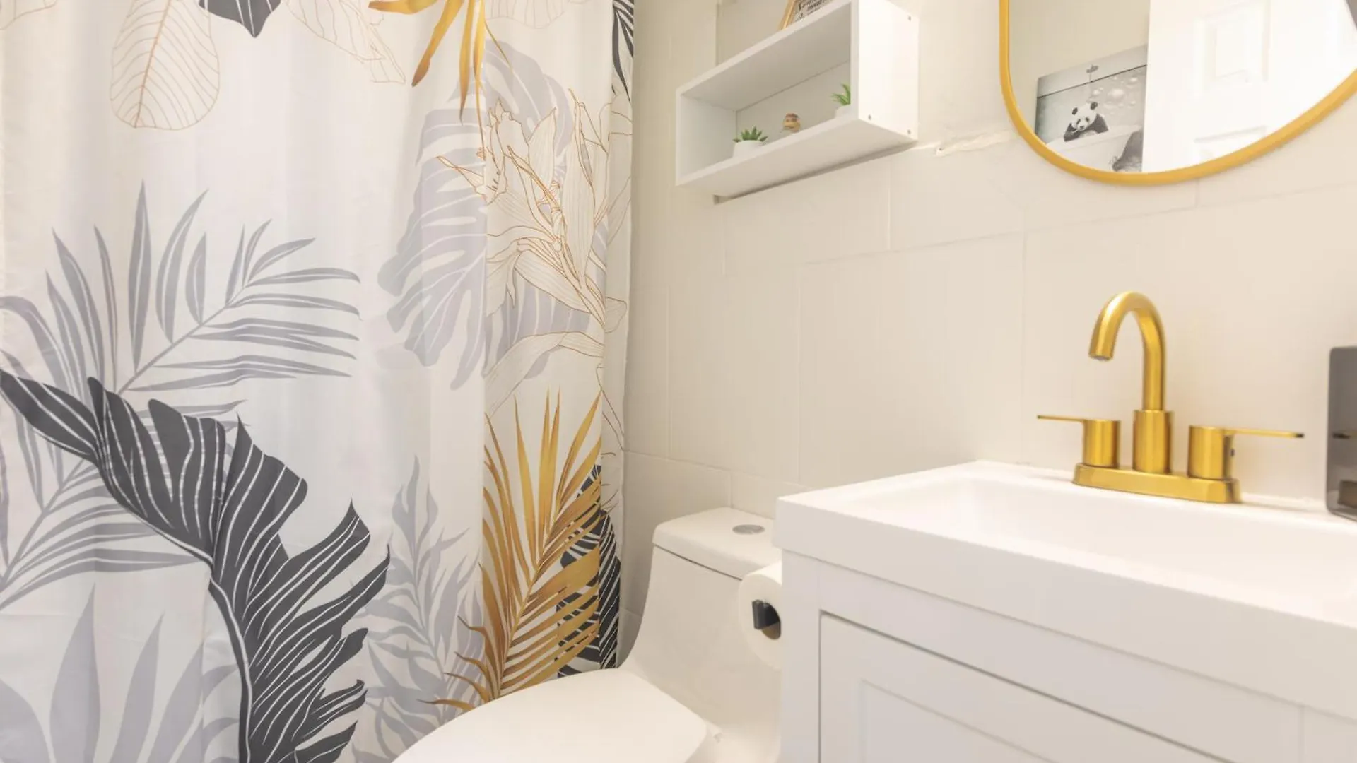 Apartment Charming In With Parking And Patio Miami