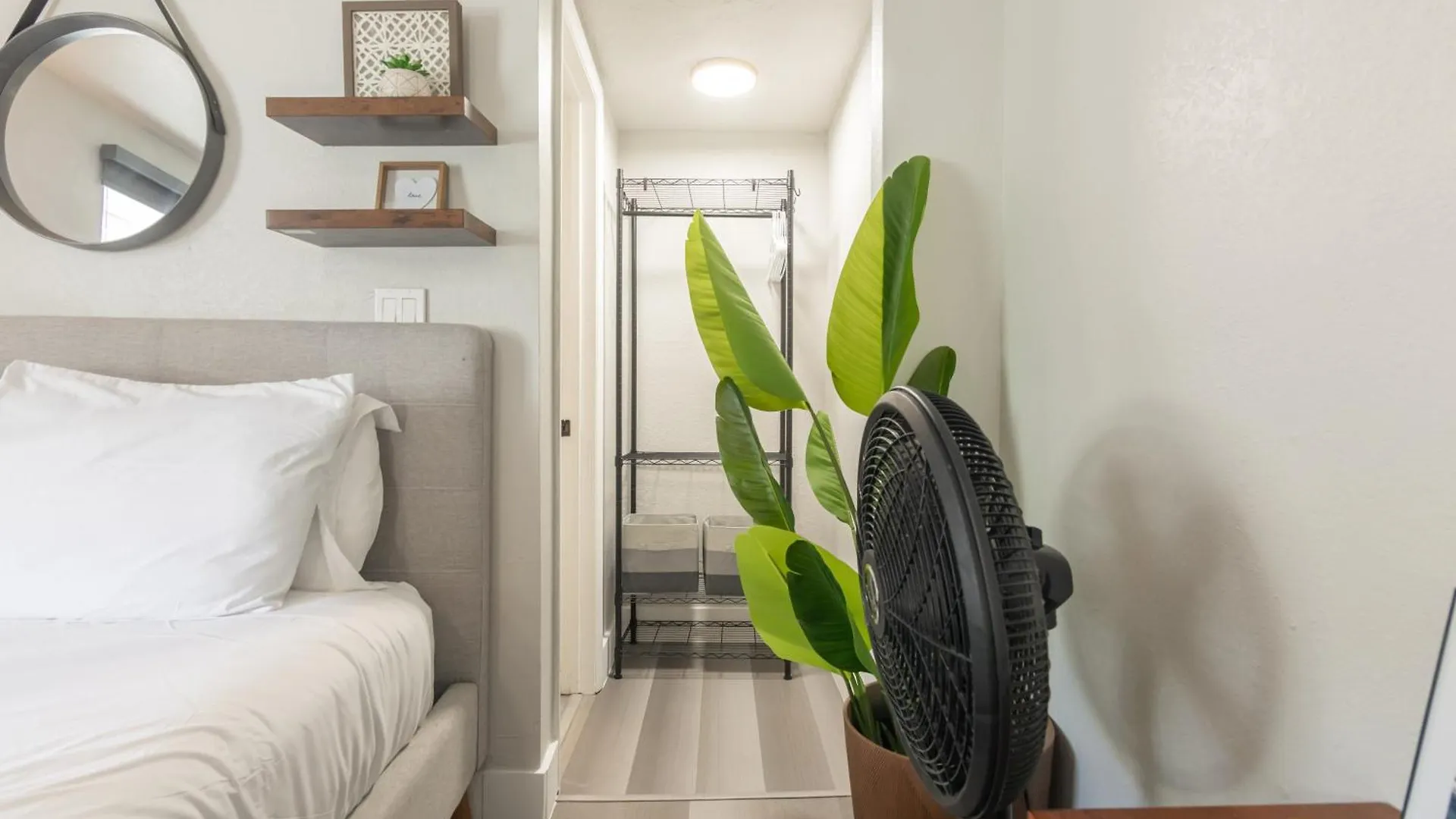 Charming In With Parking And Patio