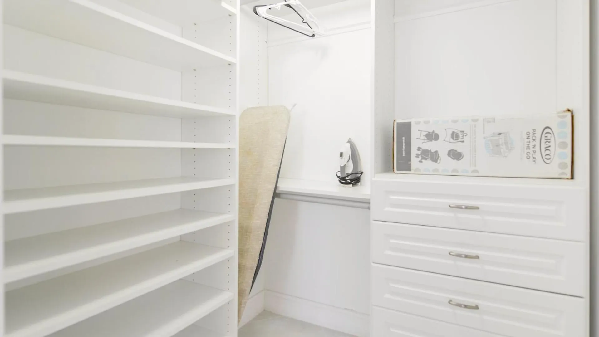 Apartament Open The Window And Enjoy The Sea Breeze At Exclusive Condo!