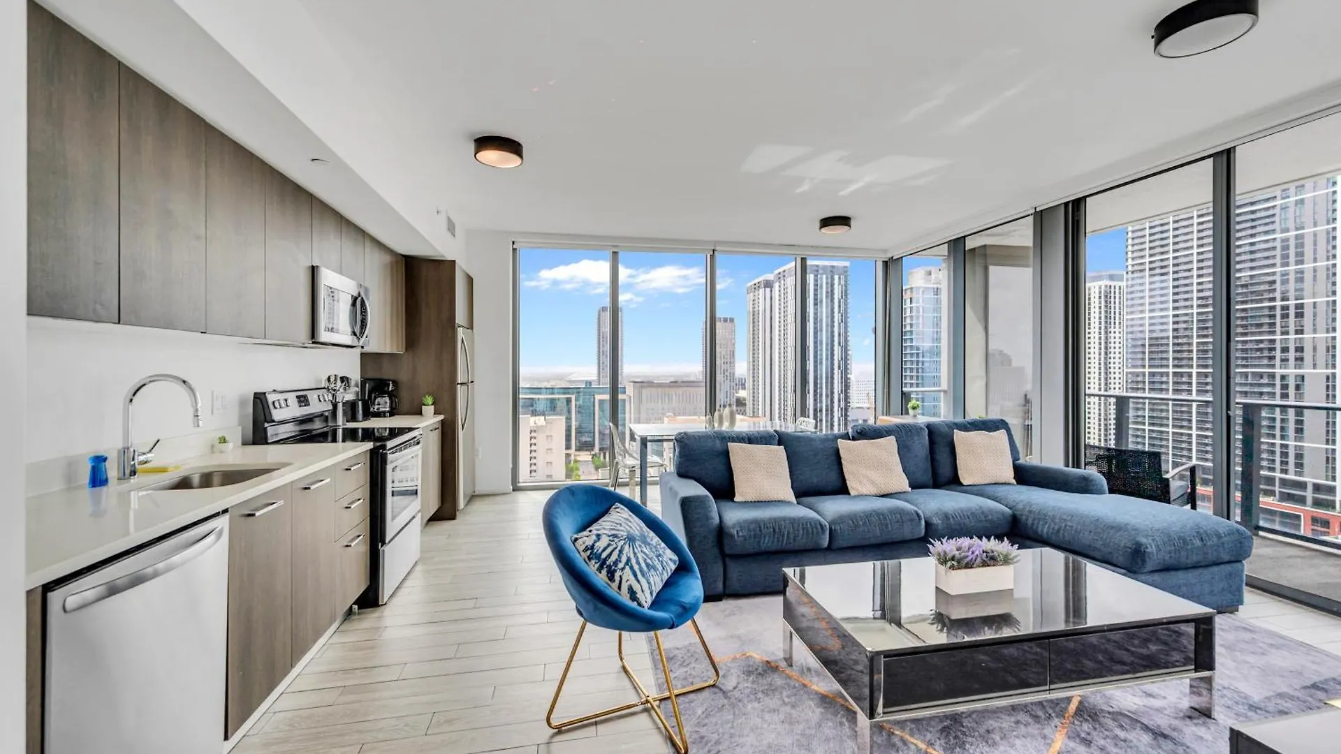 Apartment Great 3 Beds 3 Baths Downtown