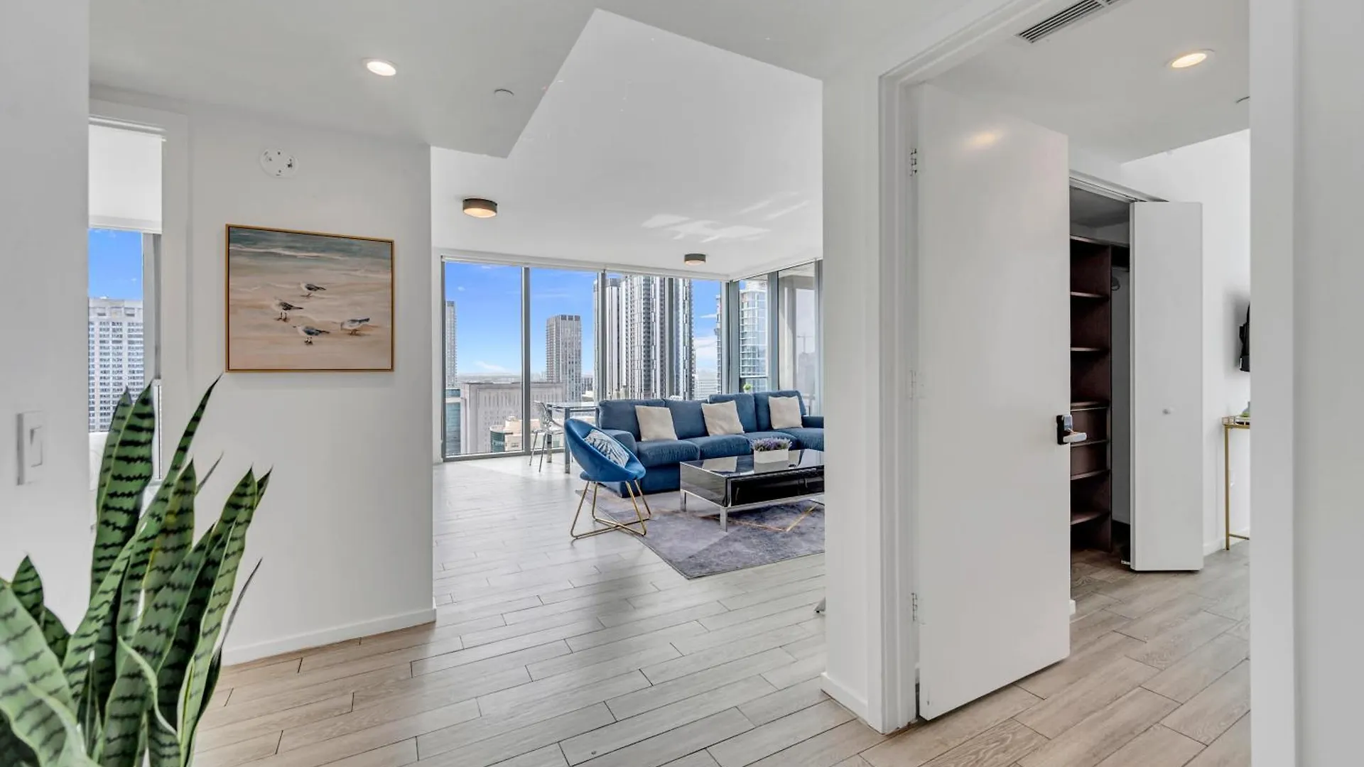 Apartment Great 3 Beds 3 Baths Downtown Miami